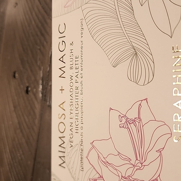 Seraphine Botanicals Mimosa & Magic Vegan Eyeshadow, Blush & Highlighter Palette - Picture 4 of 5